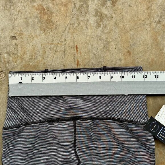 Lululemon Women's Hugged High-Rise Leggings - Black/Gray - Picture 5 of 9